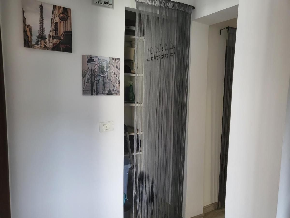 Apartament Cu 3 Camere Chiar In Inima Capitalei Bucareste Exterior foto