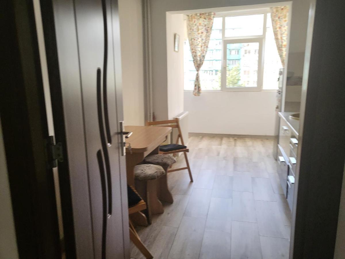 Apartament Cu 3 Camere Chiar In Inima Capitalei Bucareste Exterior foto